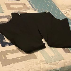 Roz & Ali Size 12 black straight leg pants